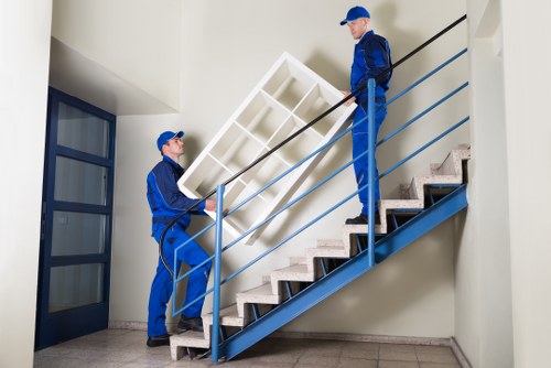 Local removal truck service for flat and house moves in Isleworth