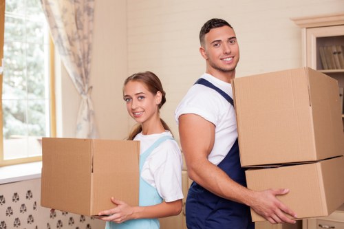 Preparation checklist and packing materials for Isleworth house moves