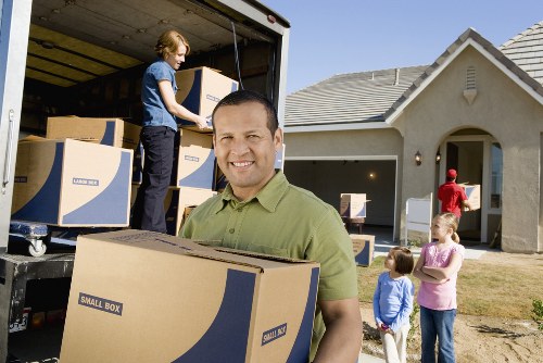 Investigation of a moving service complaint with service records